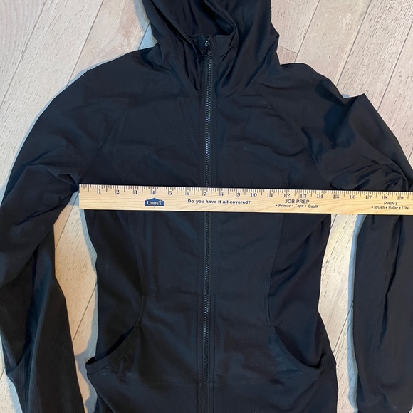 Lululemon Women's In Flux Jacket Black 8 Reversible Full Zip Hood reversible - Picture 9 of 10